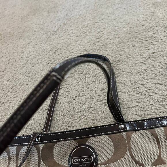 Coach Signature Monogrammed C Canvas Purse Travel Tote Bag Zip Closure - Picture 6 of 10
